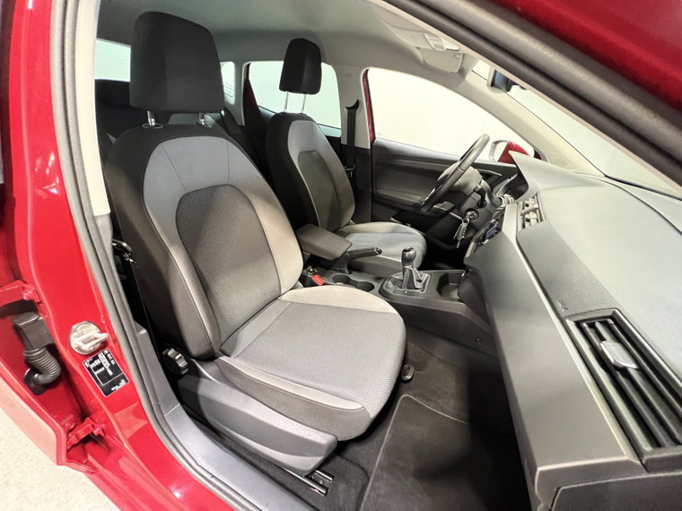 Vehicle Image 31