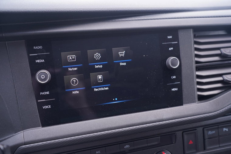 Vehicle Image 30