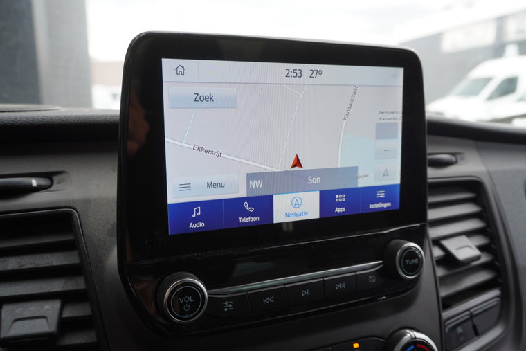 Vehicle Image 14