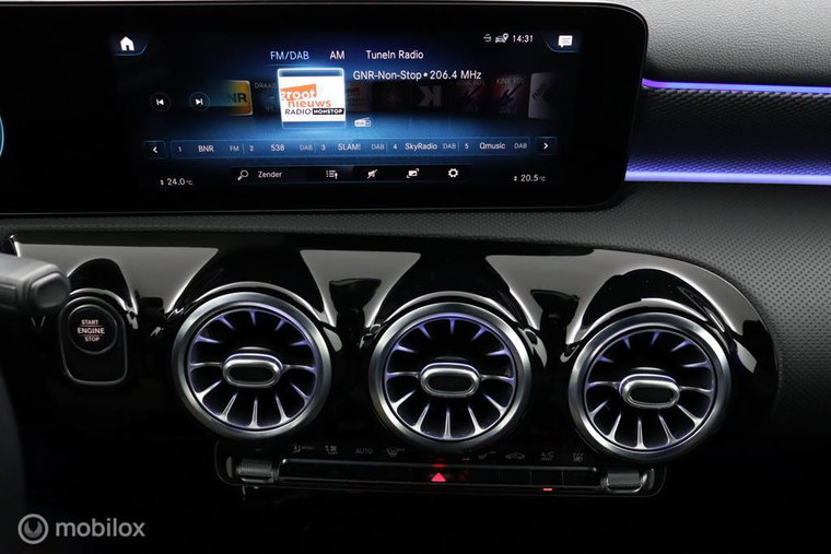 Vehicle Image 45