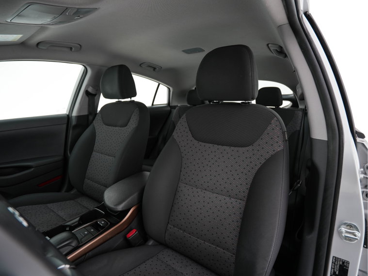 Vehicle Image 23