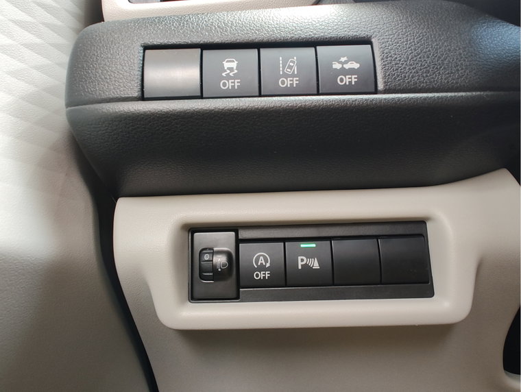 Vehicle Image 26