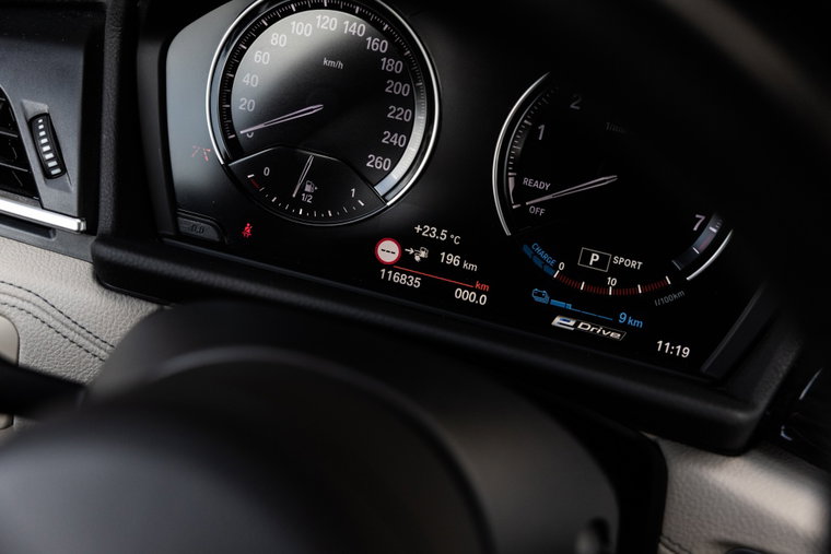 Vehicle Image 30