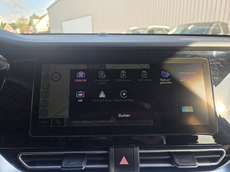 Vehicle Image 31