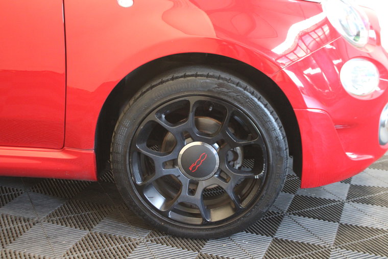 Vehicle Image 12
