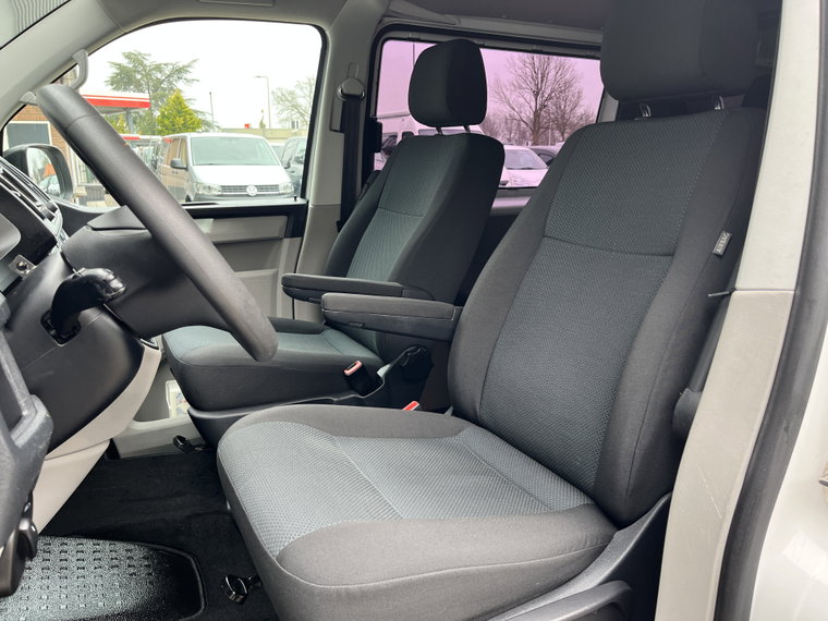 Vehicle Image 39