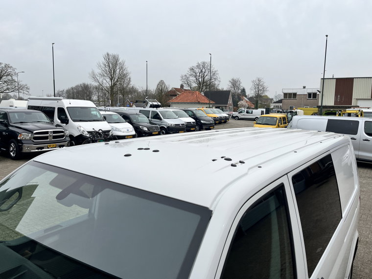 Vehicle Image 57