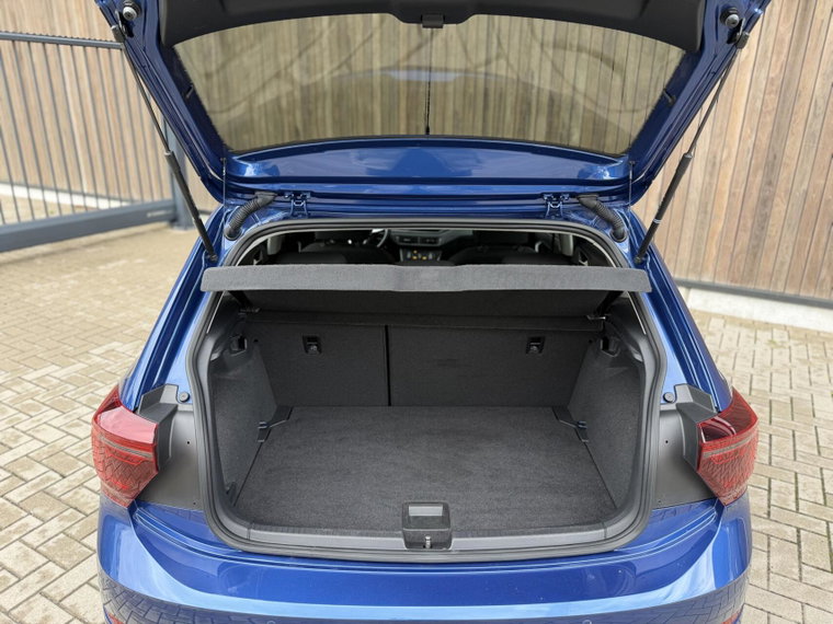 Vehicle Image 33