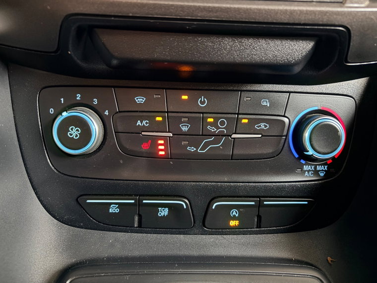 Vehicle Image 26