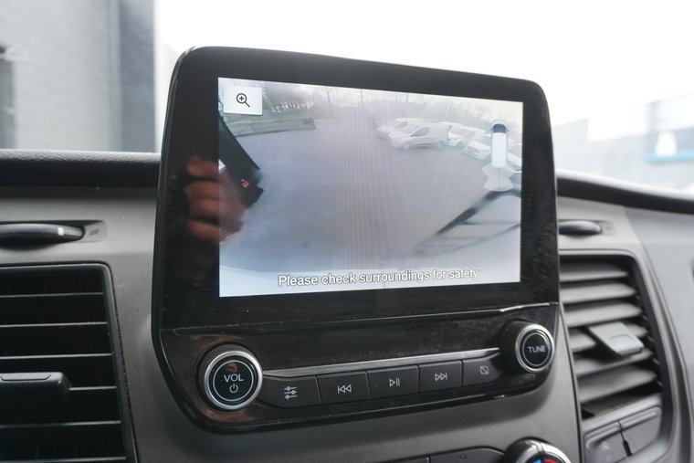 Vehicle Image 15