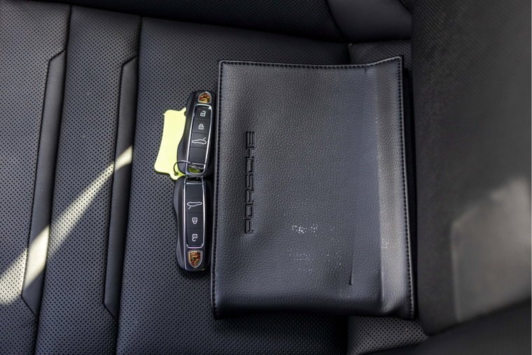 Vehicle Image 48