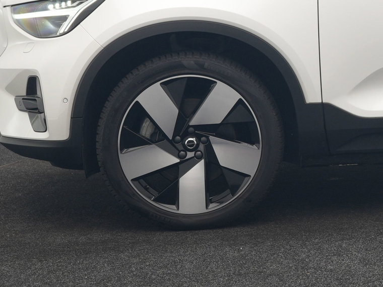 Vehicle Image 45