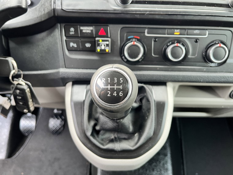 Vehicle Image 33