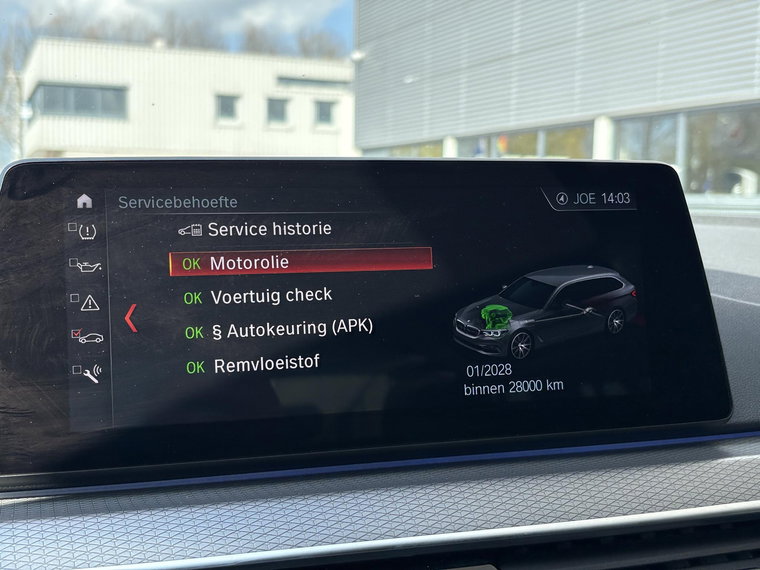 Vehicle Image 35