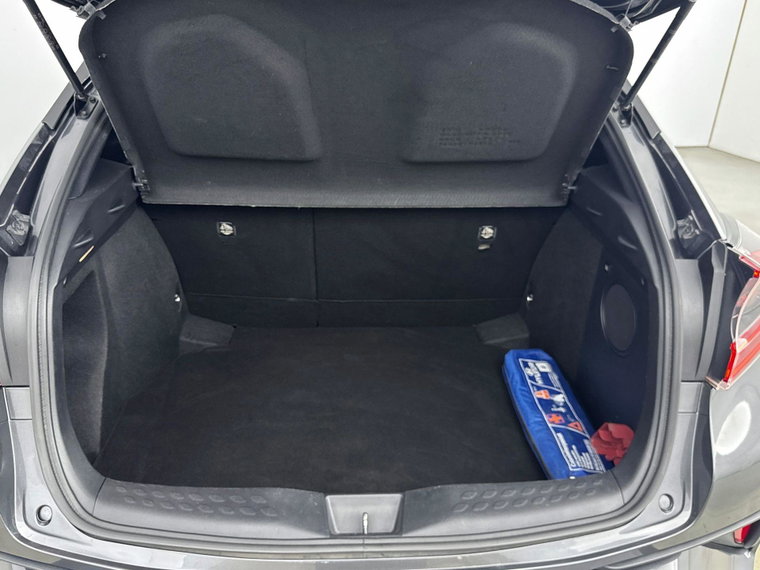 Vehicle Image 17