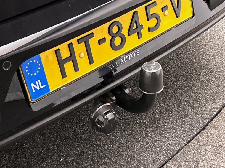 Vehicle Image 27