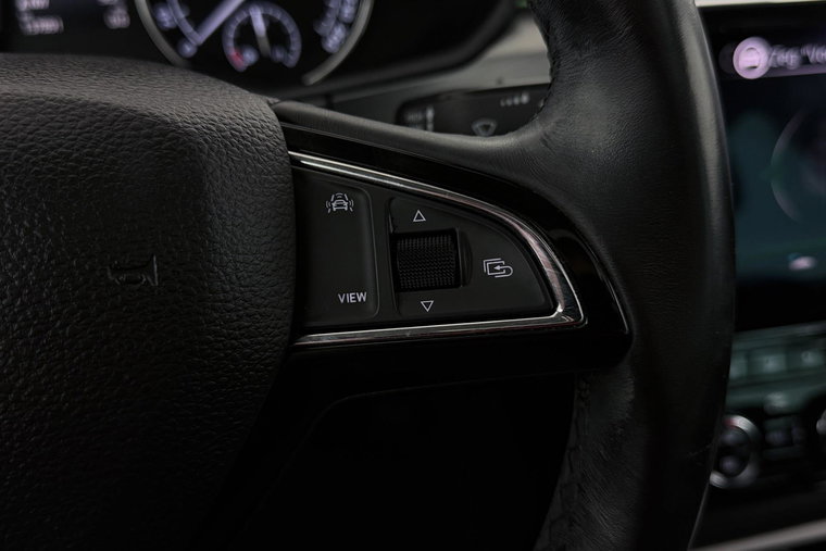 Vehicle Image 36