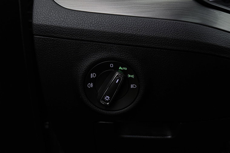 Vehicle Image 37