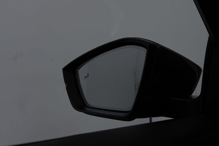 Vehicle Image 38