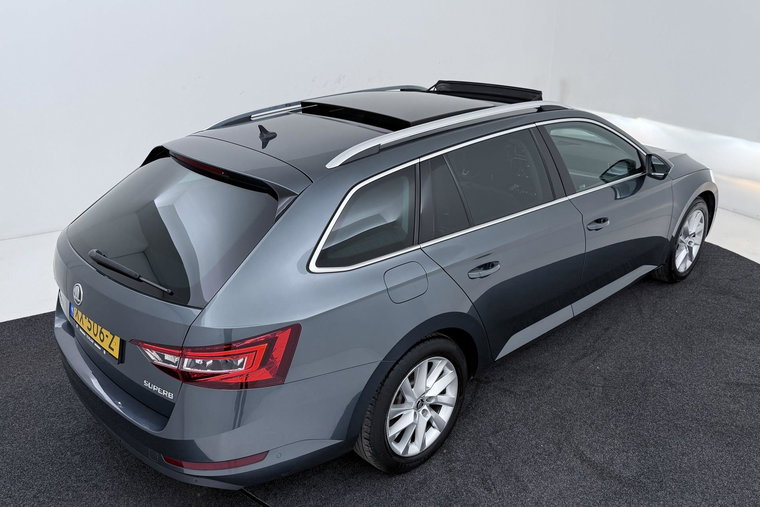 Vehicle Image 50