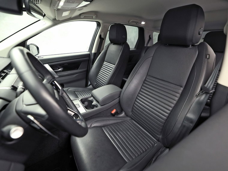 Vehicle Image 15