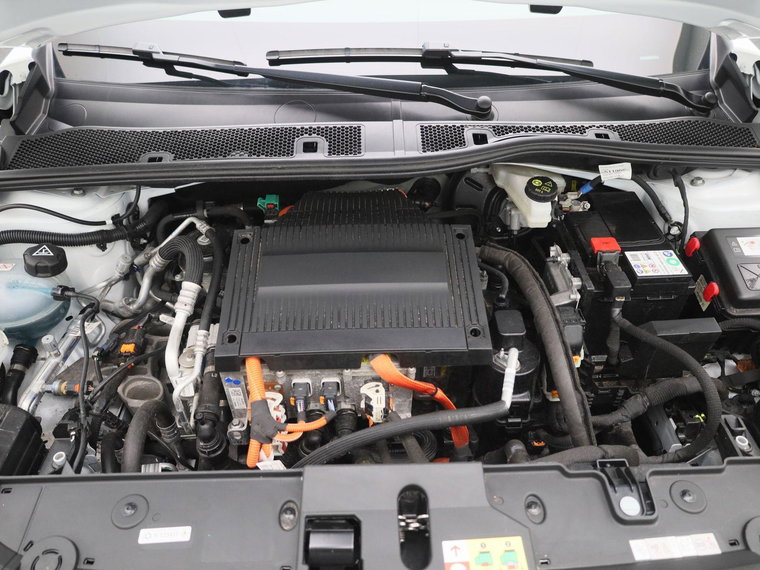 Vehicle Image 31