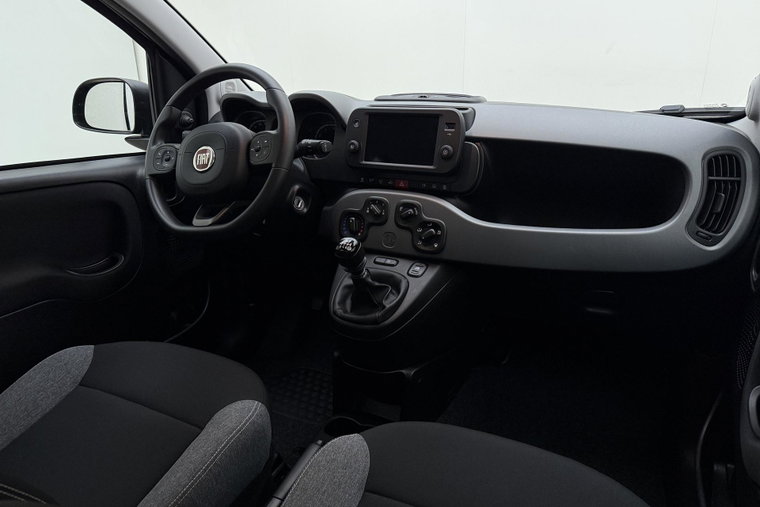 Vehicle Image 13
