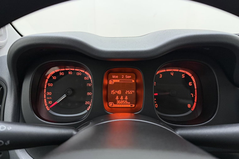 Vehicle Image 25