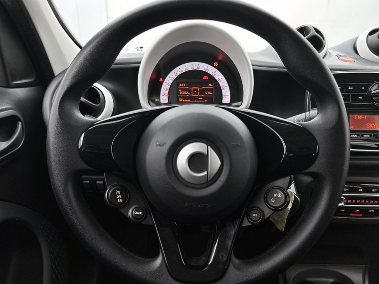 Vehicle Image 29
