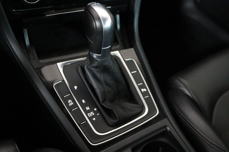 Vehicle Image 40