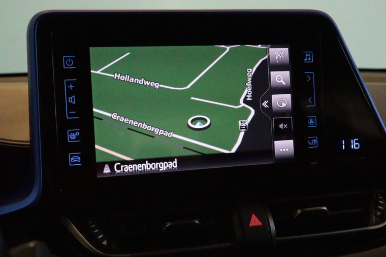 Vehicle Image 9