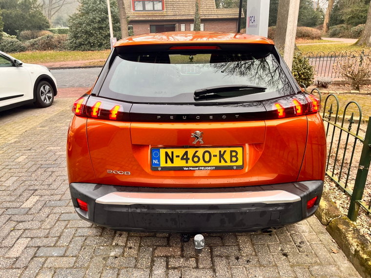 Vehicle Image 33
