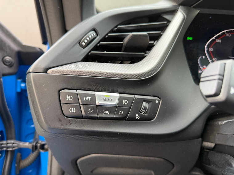 Vehicle Image 45