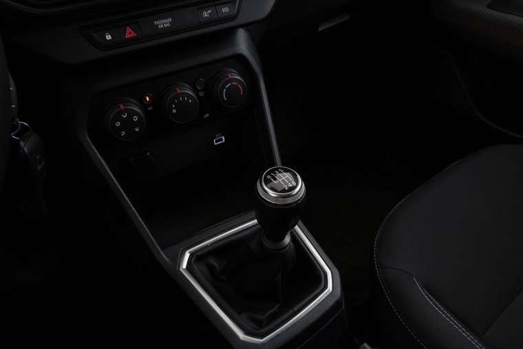 Vehicle Image 27
