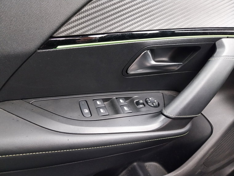 Vehicle Image 33