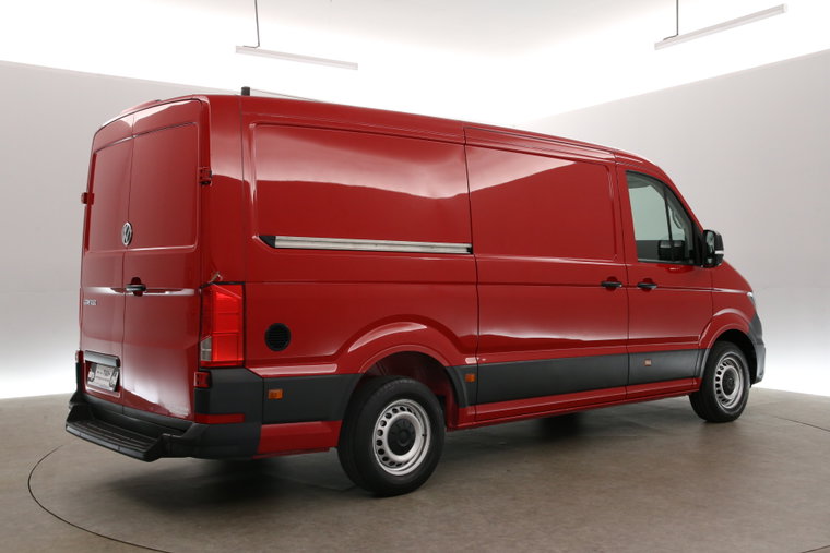 Vehicle Image 25