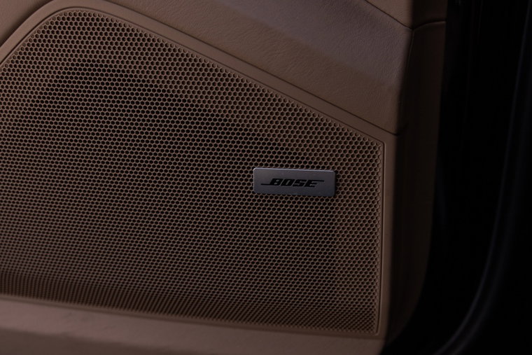 Vehicle Image 36
