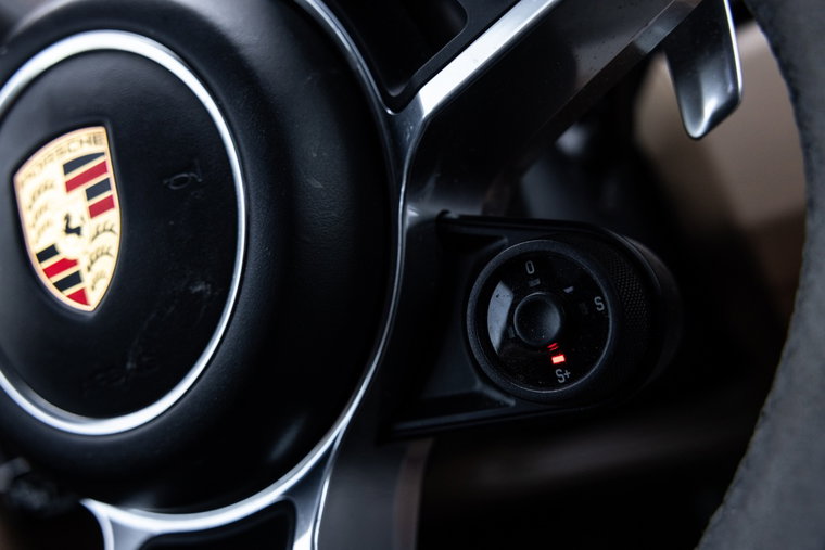 Vehicle Image 39