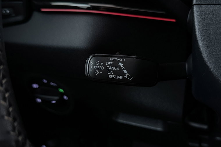 Vehicle Image 37