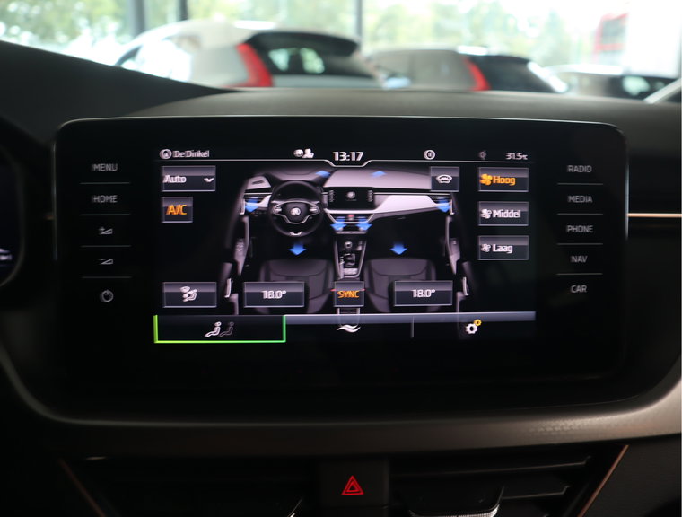 Vehicle Image 48
