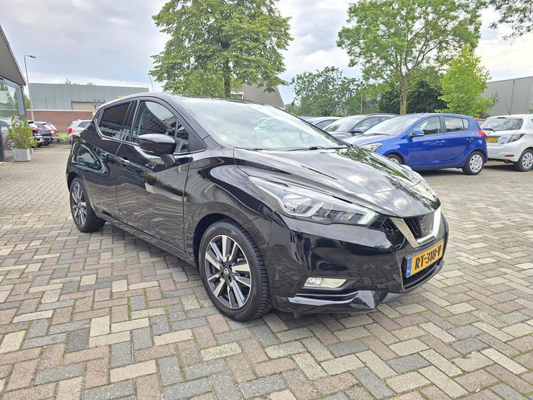 Vehicle Image 38