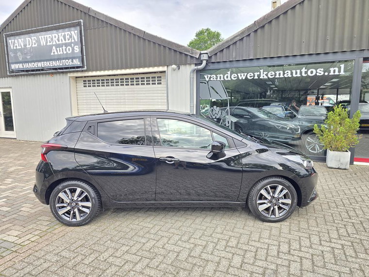 Vehicle Image 40