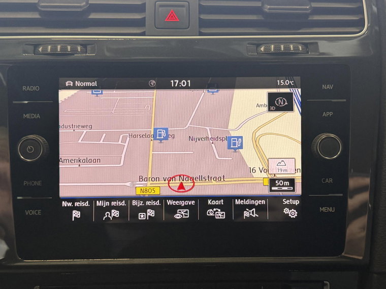 Vehicle Image 18