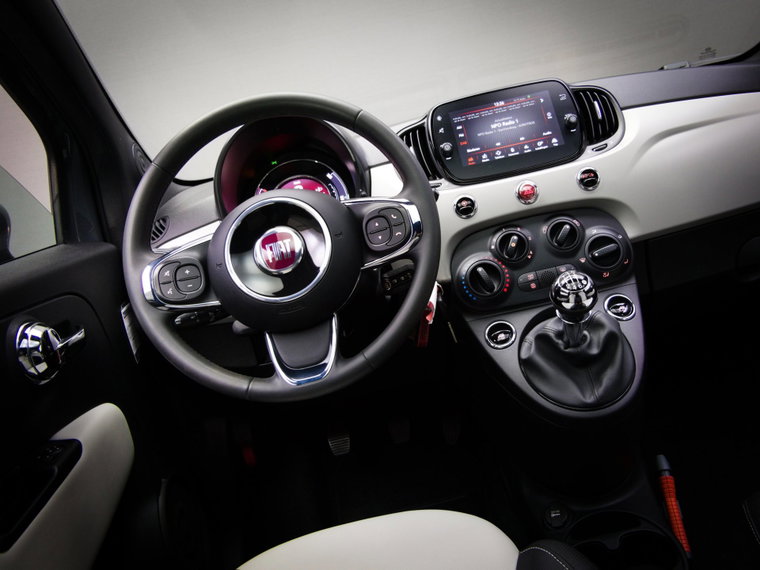 Vehicle Image 21
