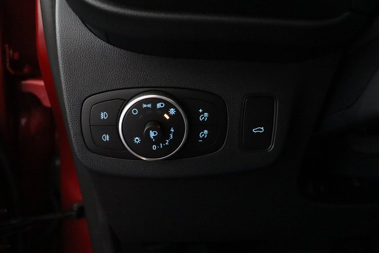Vehicle Image 26