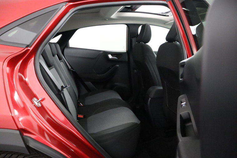 Vehicle Image 39