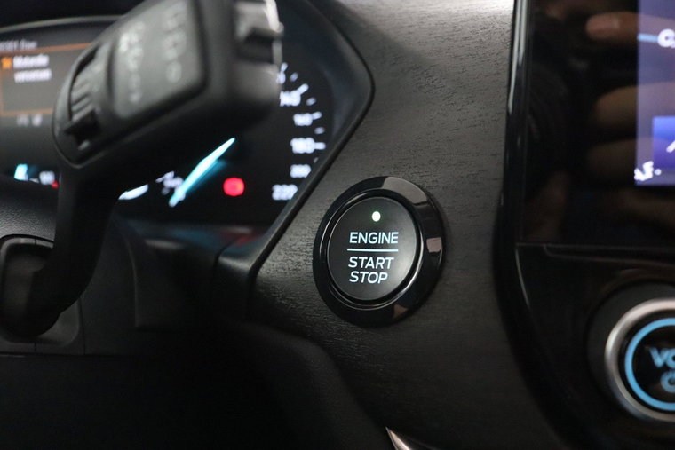 Vehicle Image 41