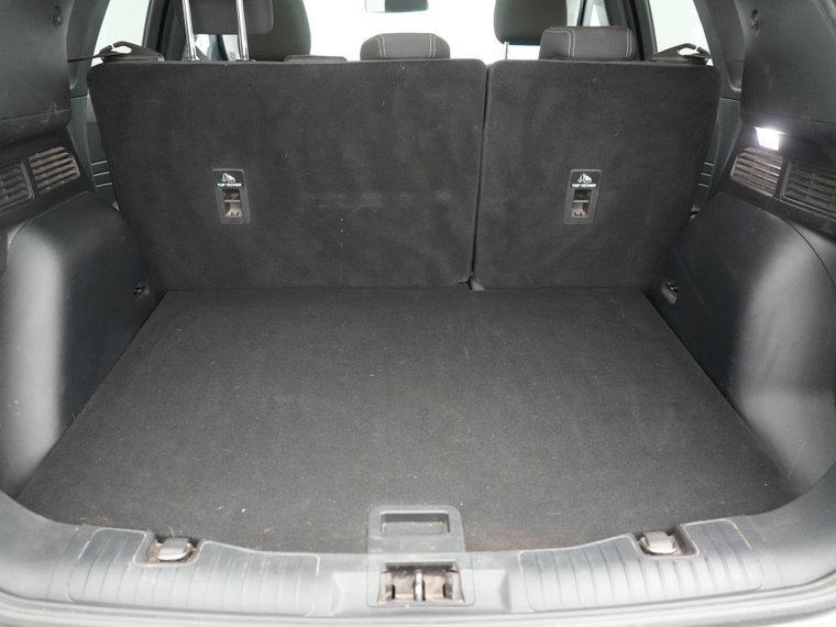 Vehicle Image 38