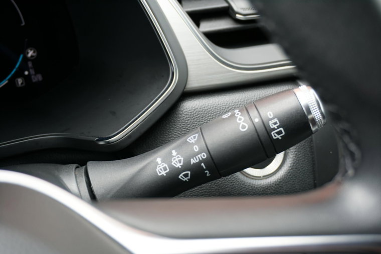 Vehicle Image 35