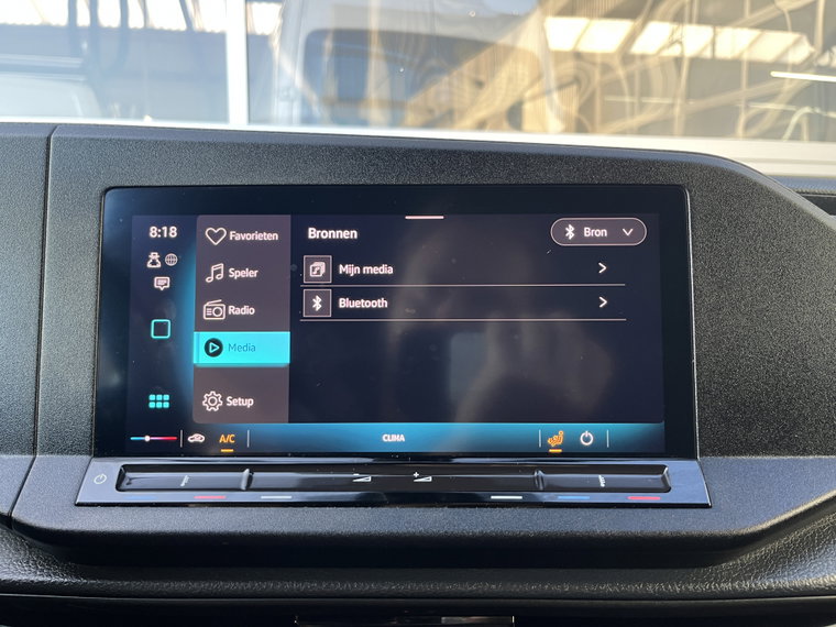 Vehicle Image 39